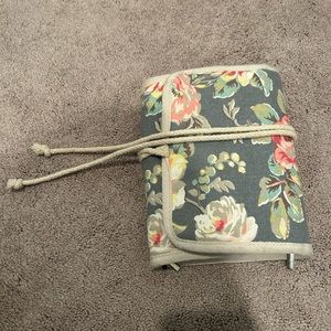 Travel jewelry bag